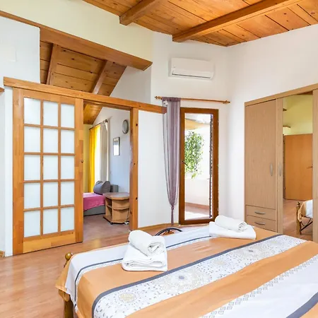 Apartament By The Sea Igrane, Makarska - 24626