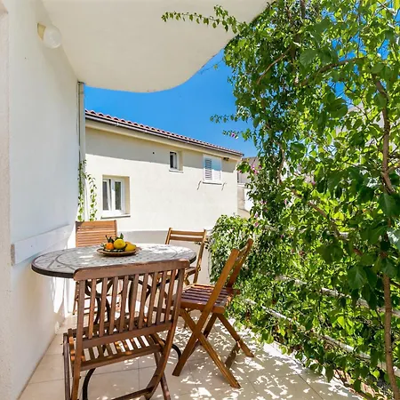 Appartement By The Sea Igrane, Makarska - 24626